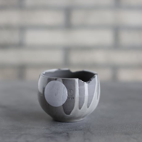 N/OH / コロ鉢 / RUNNY GRAY ＋ Moon / XS (2.5号)  no.1109-241