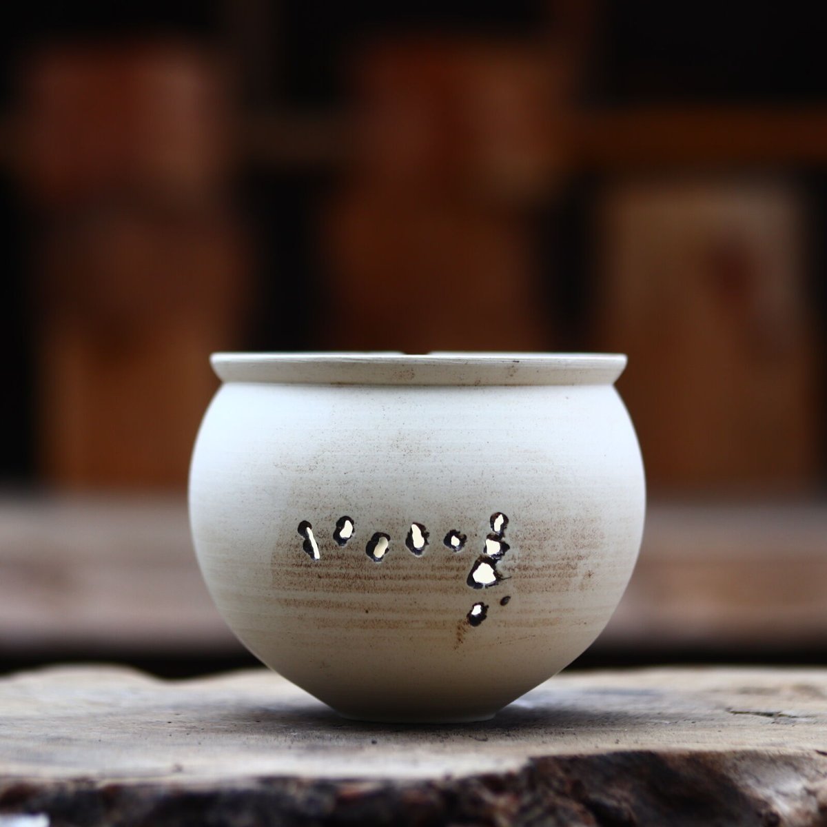 たけろうポット/ハク/ムシクイ(ツボ M) no.402-72 | 芽の巣山