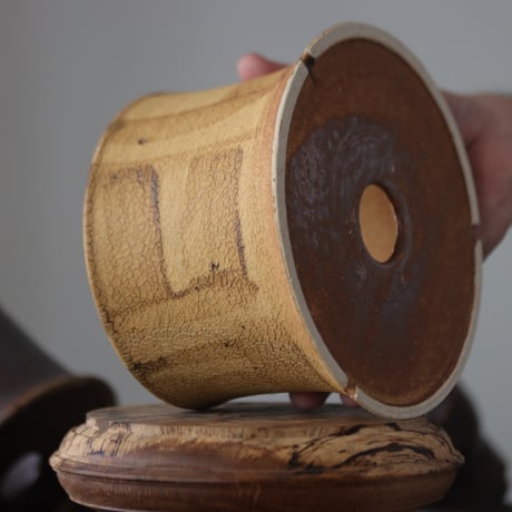 Masato Akutsu〝crack ocher″ / humanity pot    no.609-38