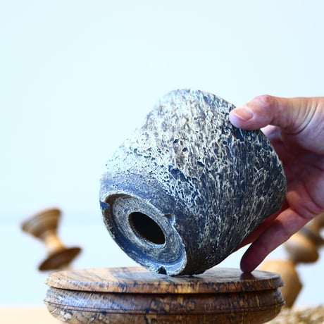 Masato Akutsu〝graffito″ / humanity pot    no514-Am4