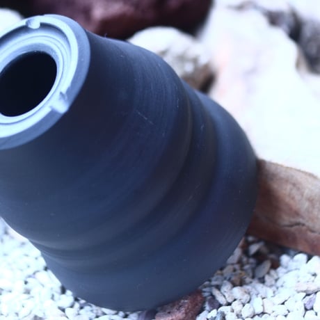 Yuta  Uchida 〝black  clay″   /   humanity pot       no.510-44