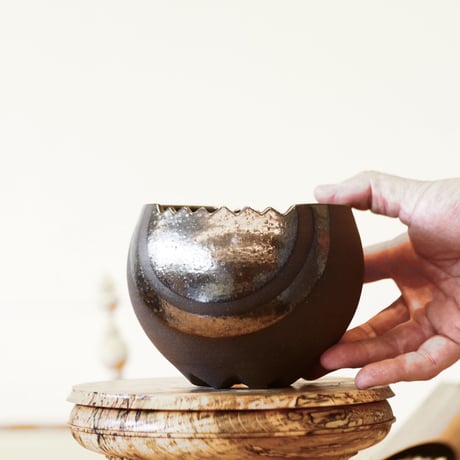 Kazuhiro Arima〝crypto″ / humanity pot    no507-60
