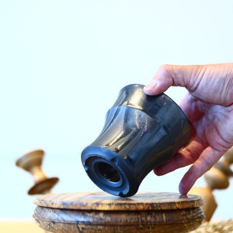 Yuta Uchida〝black glaze″ / humanity pot    no514-U29