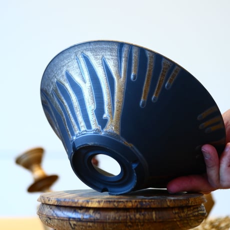 Yuta Uchida〝gold glaze″ / humanity pot    no514-U1