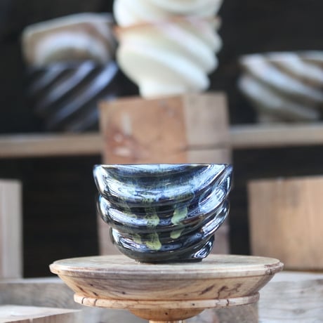P&A ceramic ware / spiral pot 　no.108-106