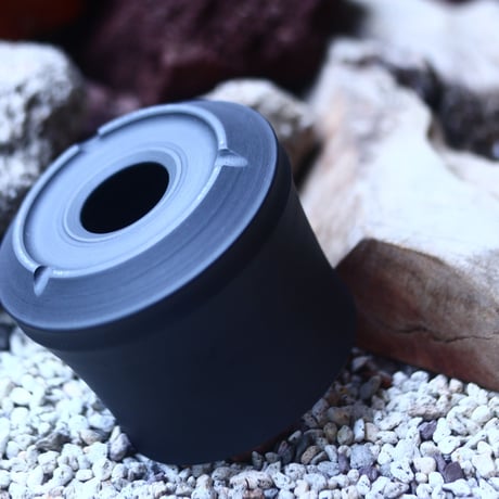 Yuta  Uchida 〝black  clay″   /   humanity pot       no.510-45