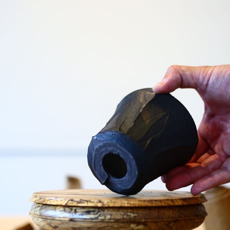 Kaori Ono〝blacca″ / humanity pot    no521-O17