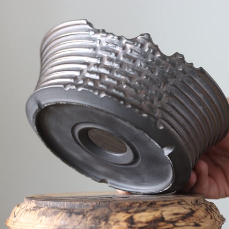Yuta Uchida / black rust melt / humanity pot     no.512-83