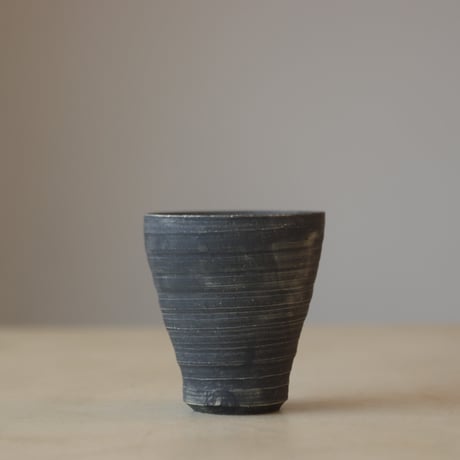 Yuta Uchida / black clay (3号鉢)  no.330-36