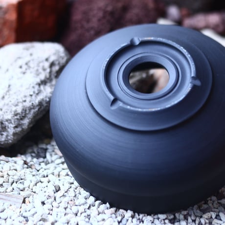Yuta  Uchida 〝black  clay″   /   humanity pot       no.510-16