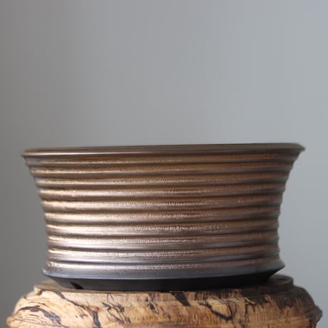 Yuta Uchida / gold rust melt / humanity pot     no.512-79