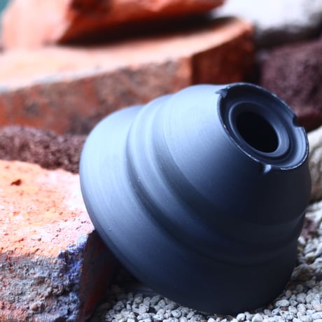 Yuta  Uchida 〝black  clay″   /   humanity pot       no.510-22