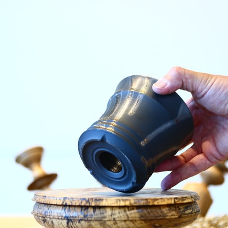 Yuta Uchida〝gold glaze″ / humanity pot    no514-U9