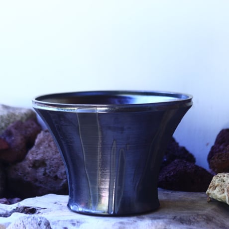 Yuta  Uchida 〝black  glaze″   /   humanity pot       no.42551