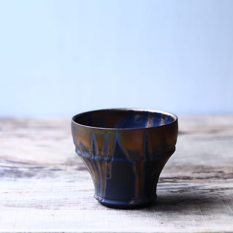 Yuta  Uchida 〝gold  glaze″   /   humanity pot       no.80228