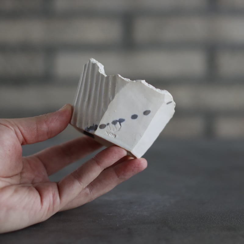 N/OH / 澪標 / white ＋ dripping (呉須) / XS (3号) no