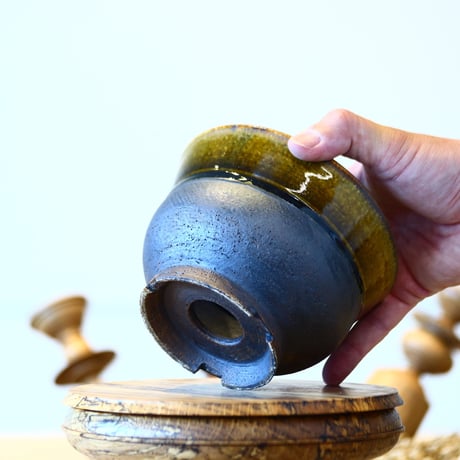 Masato Akutsu〝brown glaze″ / humanity pot    no514-Am16