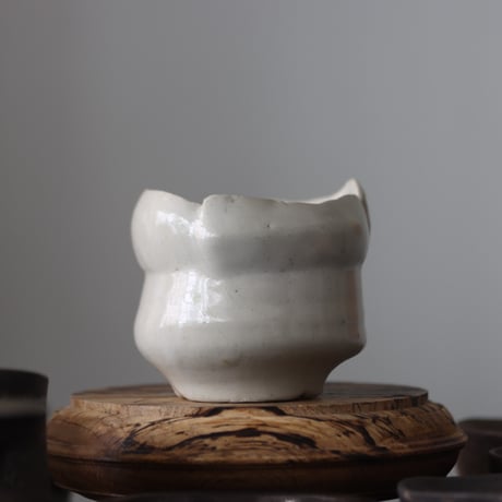 Mie Maeda / blanco / humanity pot    no.512-20