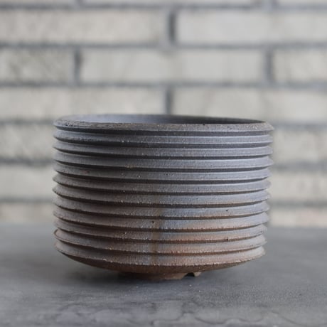 CATEGORY 陶器鉢 | 芽の巣山