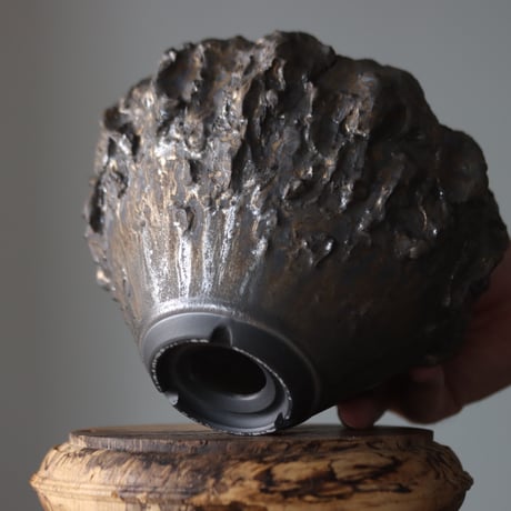 Yuta Uchida / gold rust monst / humanity pot    no.818-16