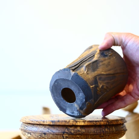 Kaori Ono〝bronze″ / humanity pot    no521-O25