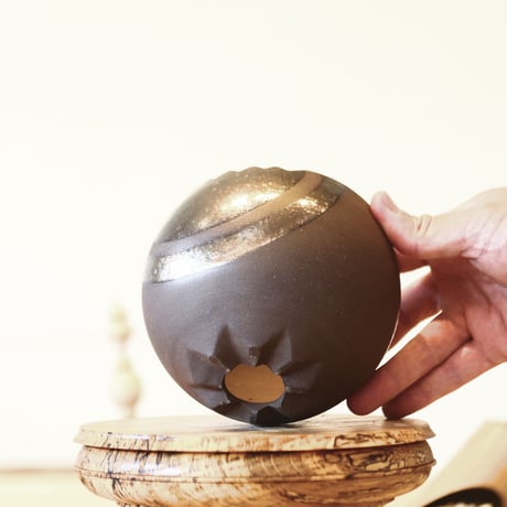 Kazuhiro Arima〝crypto″ / humanity pot    no507-60