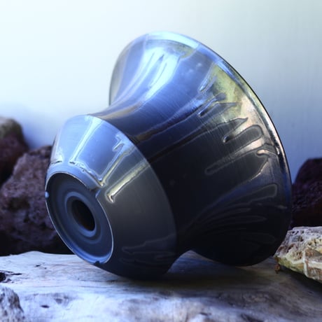Yuta  Uchida 〝black  glaze″   /   humanity pot       no.42550