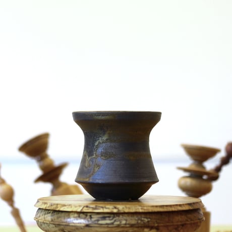 HUM / humanity pot     no.625-51