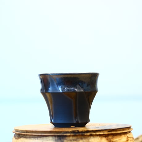 Yuta Uchida / black glaze / humanity pot    no.1231-2