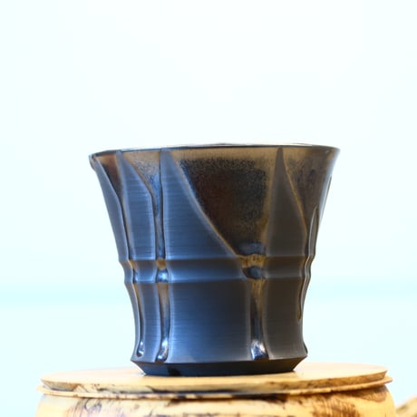 Yuta Uchida / black glaze / humanity pot    no.1231-18