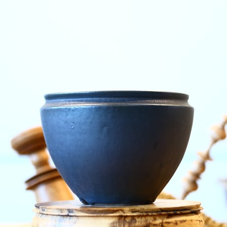 HUM / humanity pot     no.114-39