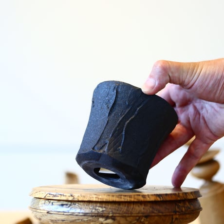 Kaori Ono〝blacca″ / humanity pot    no521-O18
