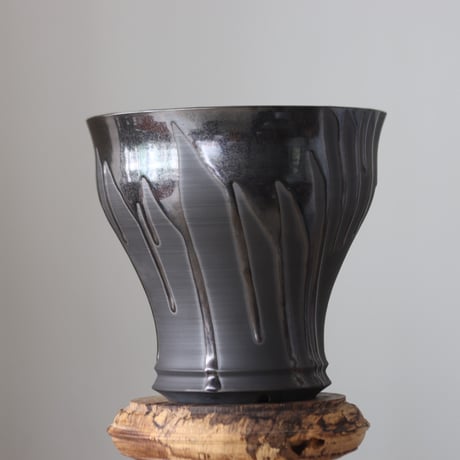 Yuta Uchida / black glaze / humanity pot     no.512-99