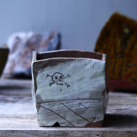 Andrew  Gemrich  〝calavera″   /   humanity pot       no.91327