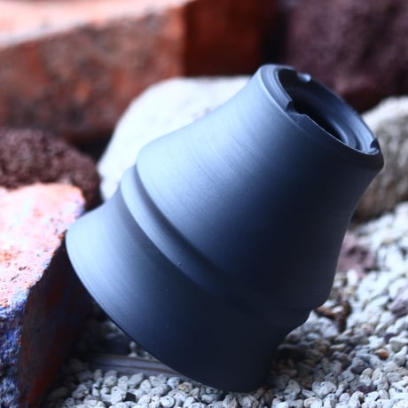 Yuta  Uchida 〝black  clay″   /   humanity pot       no.510-35
