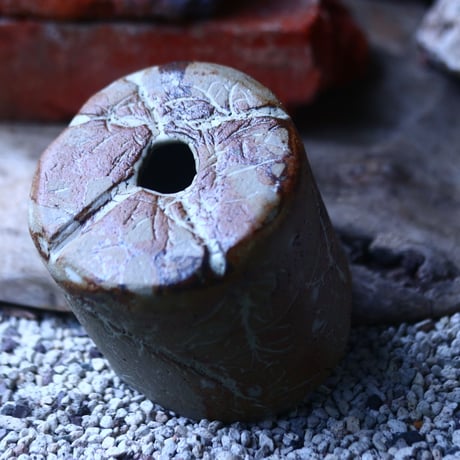 Mie  Maeda 〝seals″   /   humanity pot       no.51032