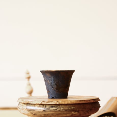 Kazuhiro Arima〝black bite″ / humanity pot    no507-77