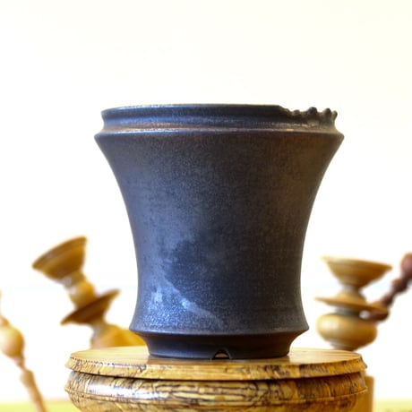 HUM / humanity pot     no.625-133