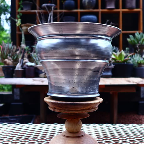 Yuta  Uchida 〝silver rust″   /   humanity pot       no.547