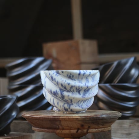 P&A ceramic ware / spiral pot 　no.108-110