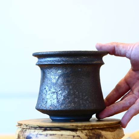 Kazuhiro Arima〝ouro″ / humanity pot    no813-28
