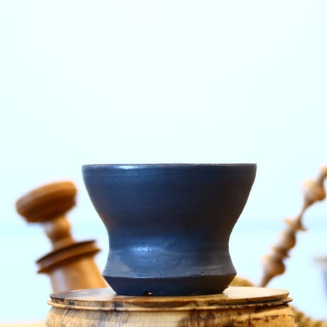 HUM / humanity pot     no.114-12