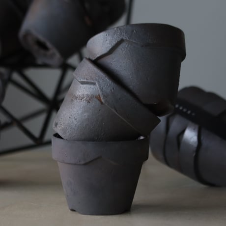 YAMABACHI var. takero pot / テツサビ / 3pieces  no.1006/82