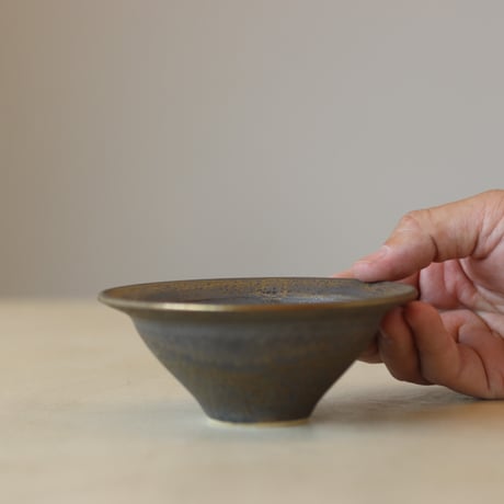 Yuta Uchida / gold rust (3号鉢)  no.330-93