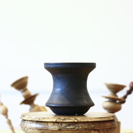 HUM / humanity pot     no.625-49