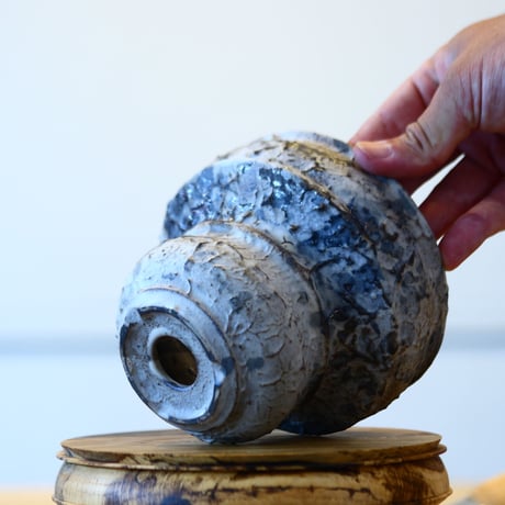 Kazuhiro Arima〝cinerea bite″ / humanity pot    no813-05