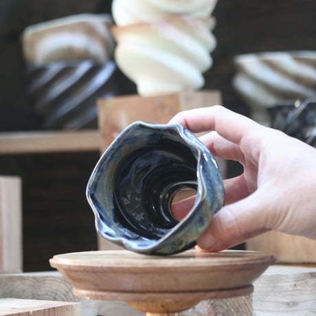 P&A ceramic ware / spiral pot 　no.108-105
