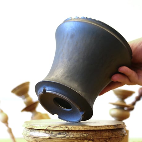 HUM / humanity pot     no.625-131