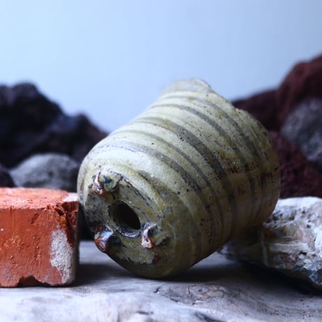 Mie  Maeda 〝swirl″   /   humanity pot       no.42526