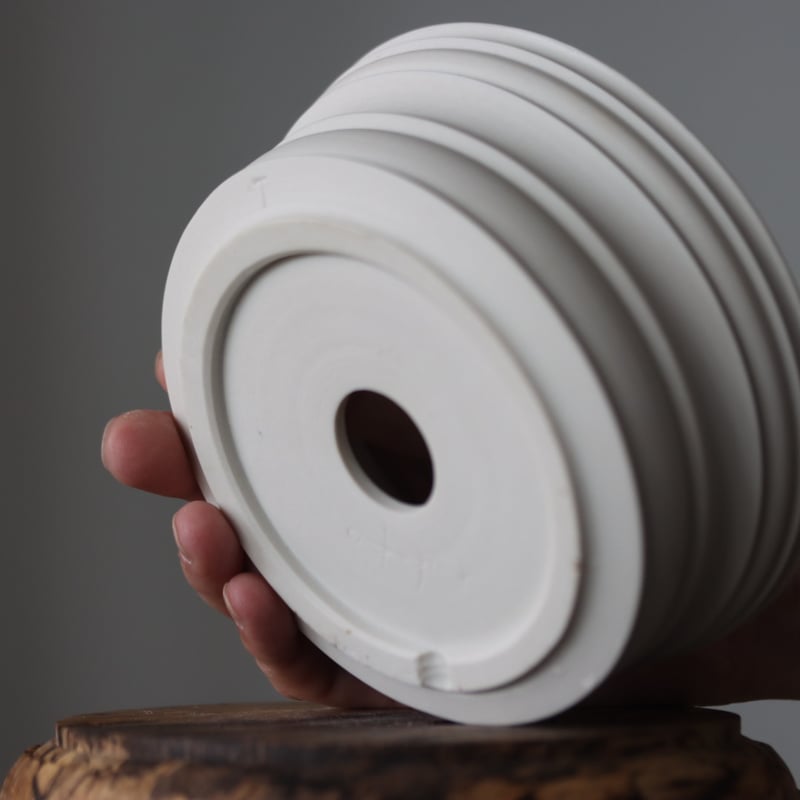 たけろうポット/ ハク no.505-115 | 芽の巣山